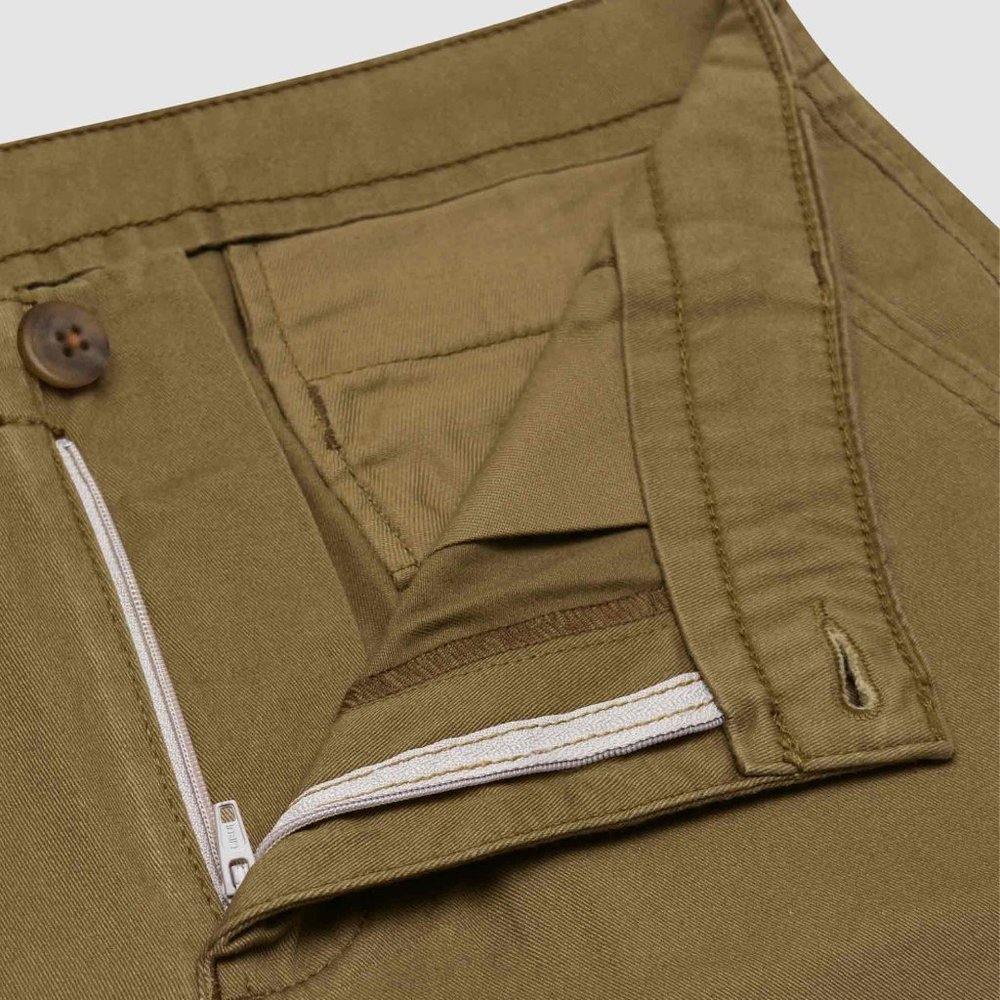 OLGYN Men’s Regular Fit Khaki Chino Shorts - Picture 3 of 5